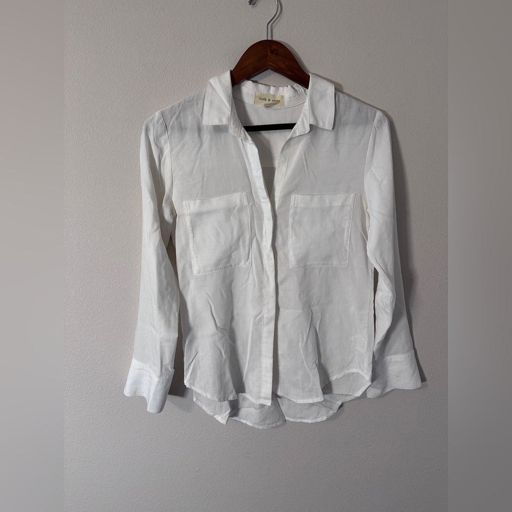Cloth and Stone women’s White Button-Up Shirt size XS